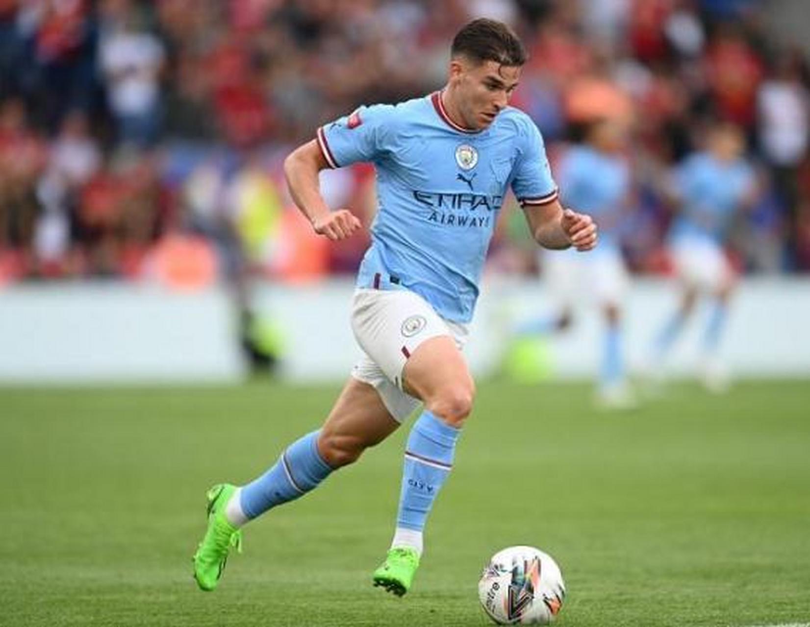 的前移与落 的前移与落